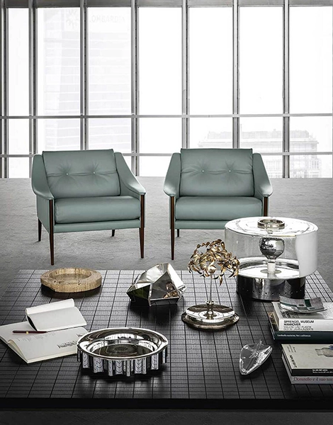 Dezza by Poltrona Frau