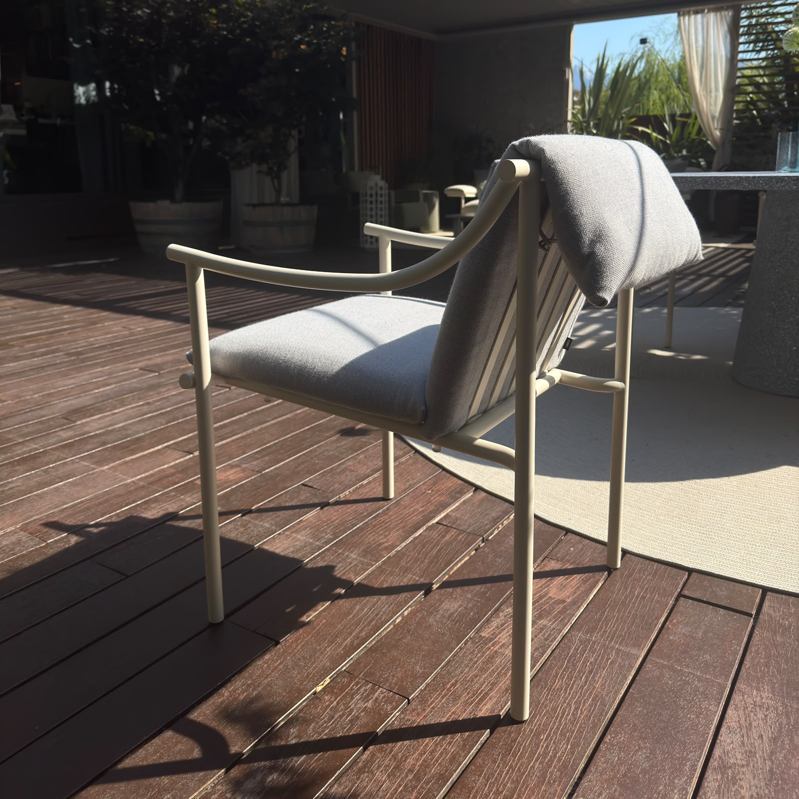 Vidalenta dining chair 3 Vidalenta dining chair - Image 3