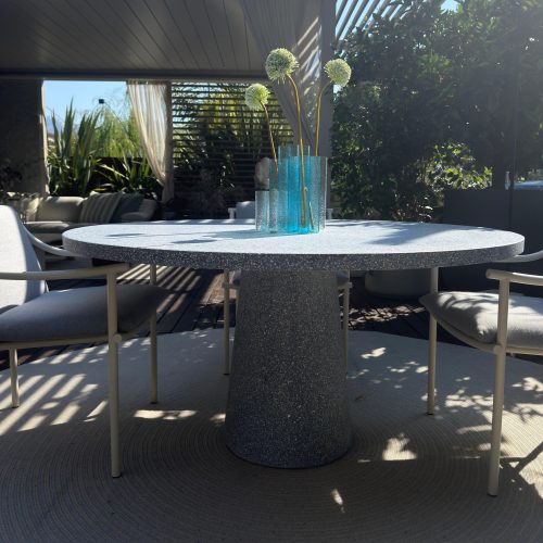 Dine out table